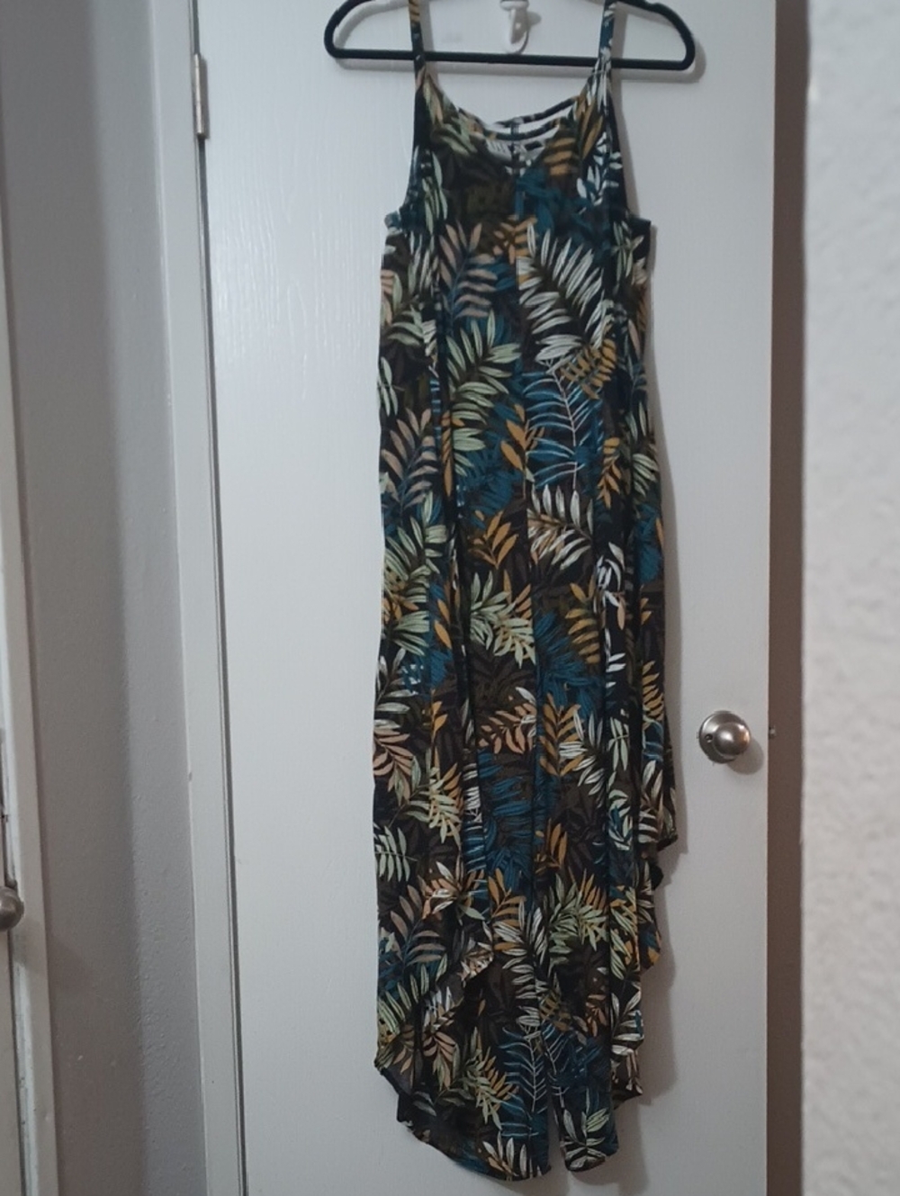 MSK Women's Cage Back Challi Jumpsuit - Picture 2 of 8